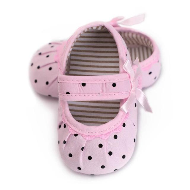 Kid Anti-slip On Shoes Crib Hook & Loop