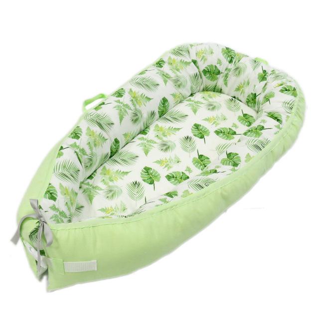 Baby nest bed for newborn and toddlers